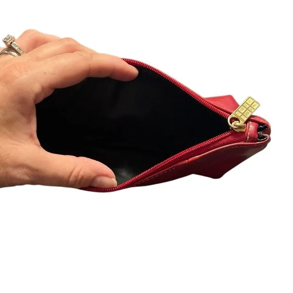 Elizabeth Arden, small red pouch